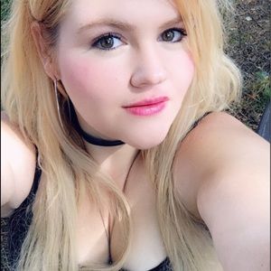 Meet your Posher, Brandy